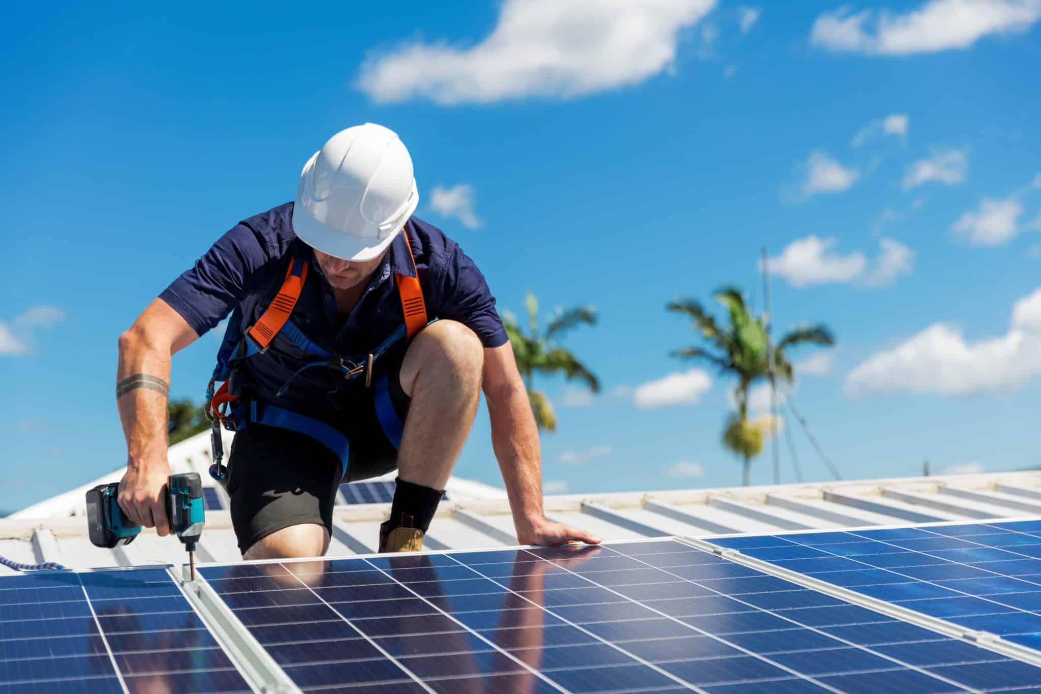 companies that remove and reinstall solar panels